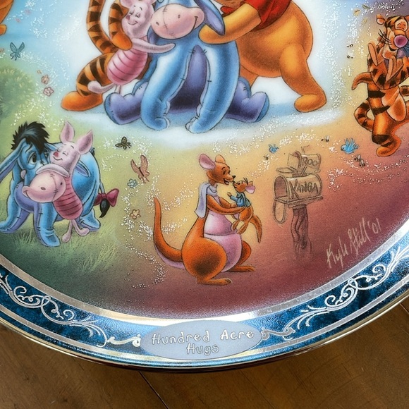 VINTAGE “Winnie the Pooh” Collectors Plate - Picture 6 of 14